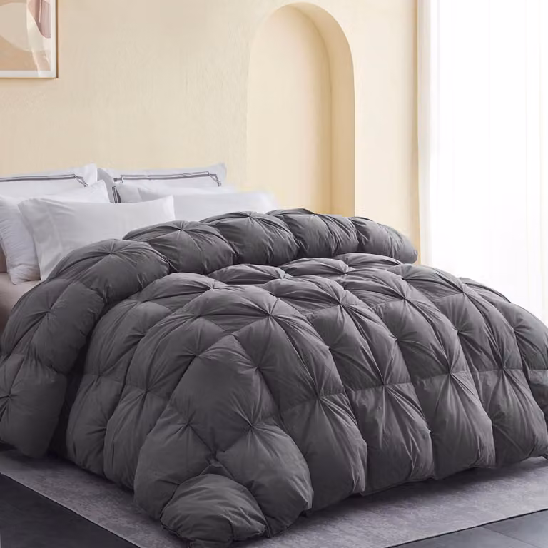 Piumino per letto matrimoniale king size, 75%, dimensioni 274x248 cm, colore grigio, calore medio