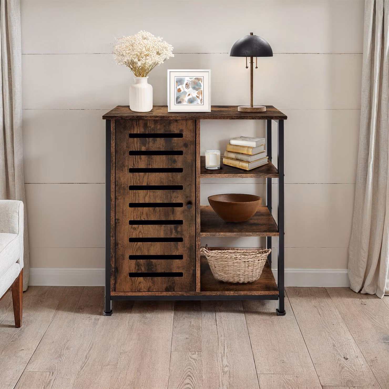 Credenza in stile industriale tectake con ripiani interni e ante, colore marrone, L: 71 cm, P: 32 cm, H: 82 cm – 2