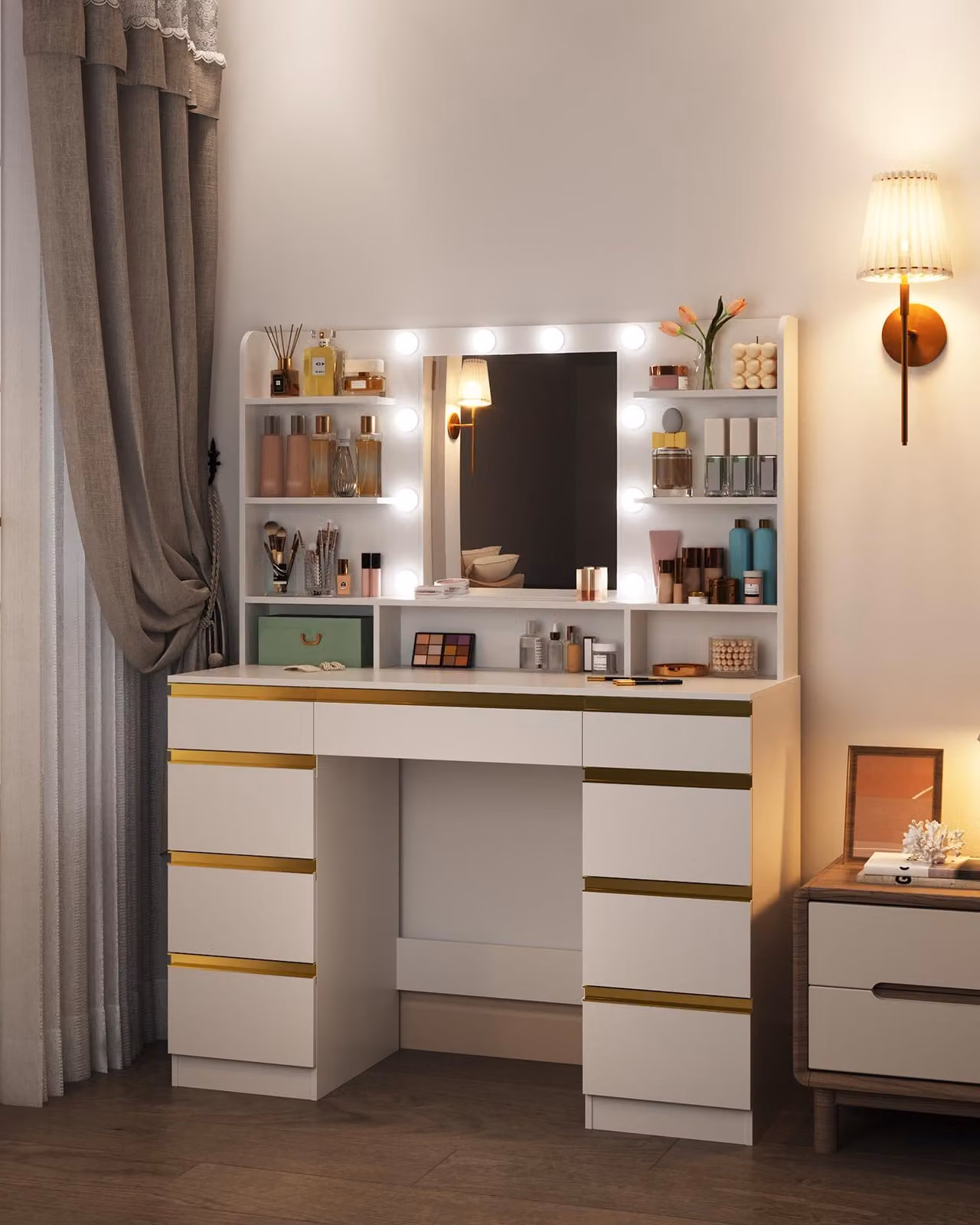 Comodino con specchio, bianco - 10 luci LED - Pannello di legno laminato - Arredamento moderno per la camera da letto