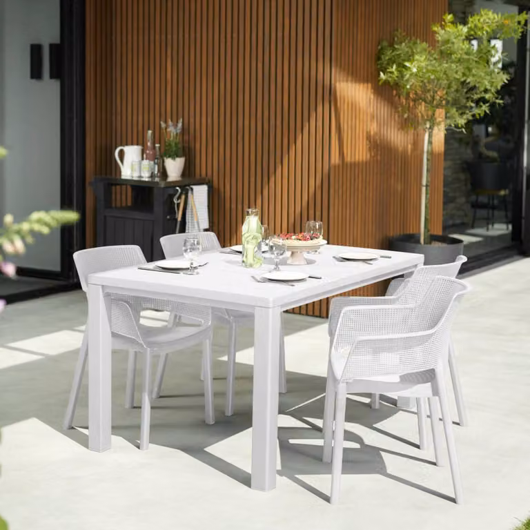 Dmora Tavolo da Esterno Listowel 90x147x75h cm Bianco, 6 Posti Resistente ai Raggi uv, Lavabile