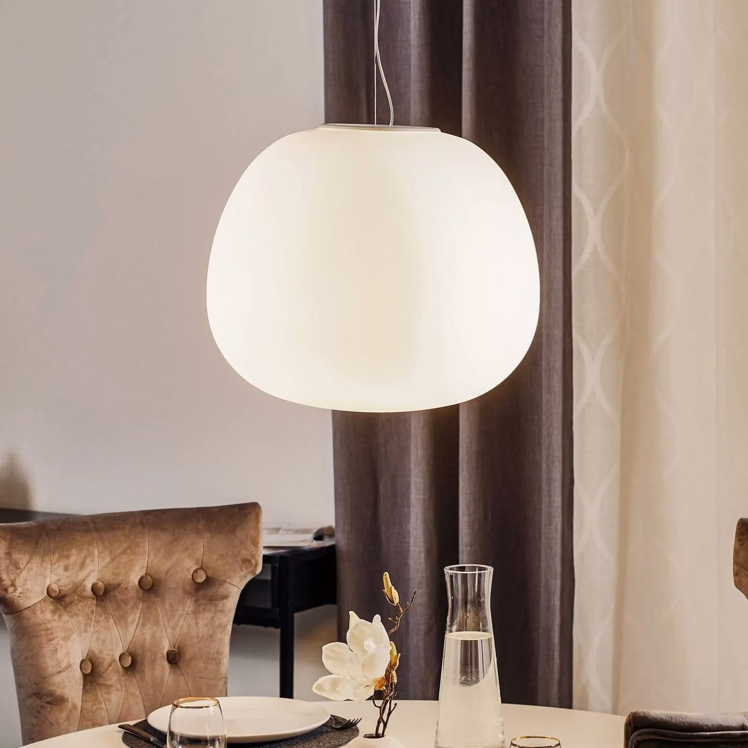 Fabbian Lampada a sospensione LUMI/MOCHI, dimmerabile, Bianco / Opale, Soggiorno / Sala da pranzo, Vetro, Design, Lampada a sospensione