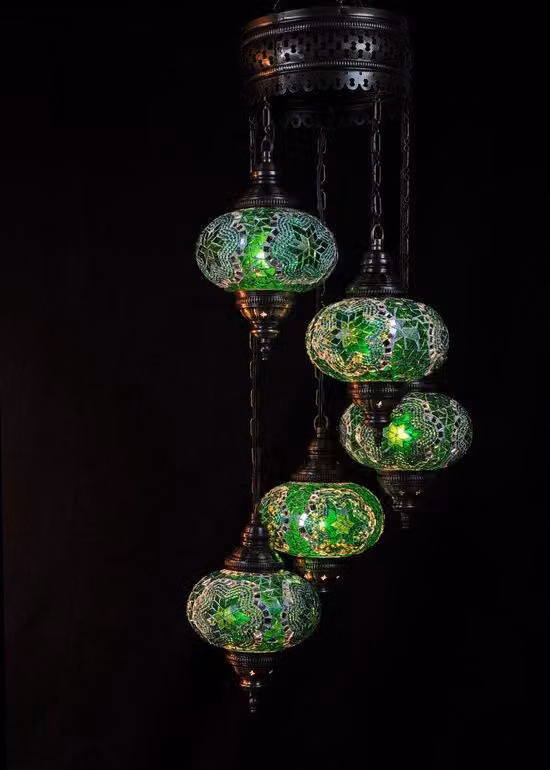 Lampada a sospensione turca verde con 5 sfere a mosaico – lampada orientale per un'illuminazione suggestiva