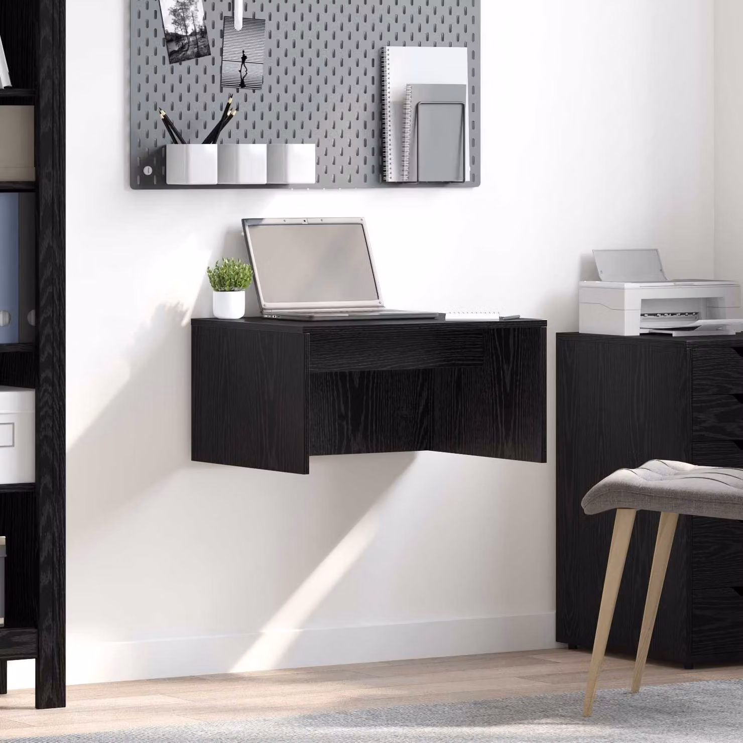 Scrivania a parete sospesa vidaXL in legno MDF nero opaco L: 60 cm, P: 30 cm, H: 45 cm