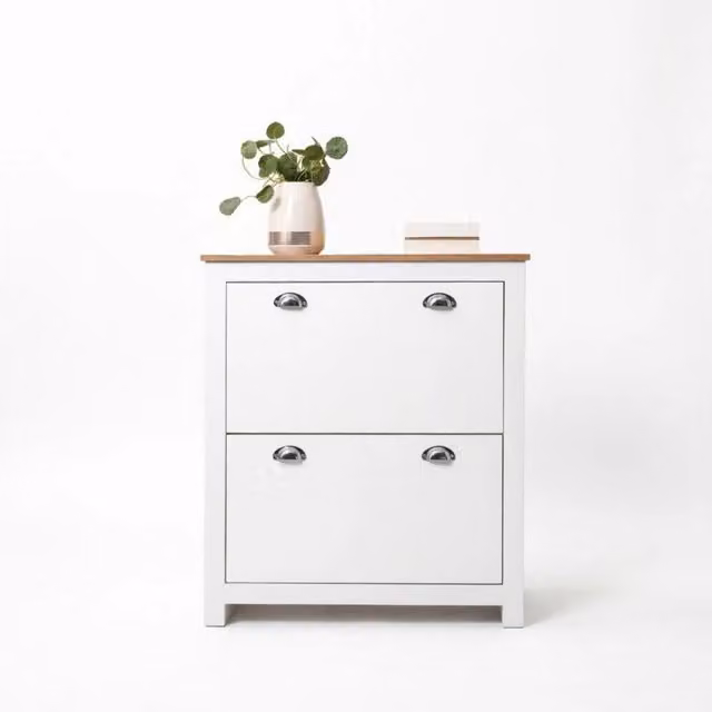 Scarpiera moderna per ingresso con ante a ribalta e ripiani interni, in MDF, rovere e bianco, L: 79 cm, P: 23 cm, H: 90.5 cm