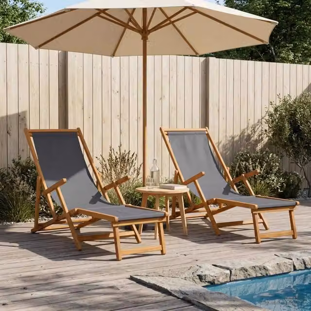 Set di 2 lettini prendisole pieghevoli vidaXL in legno di acacia con poggiatesta regolabile e tessuto resistente ai raggi UV, colore grigio