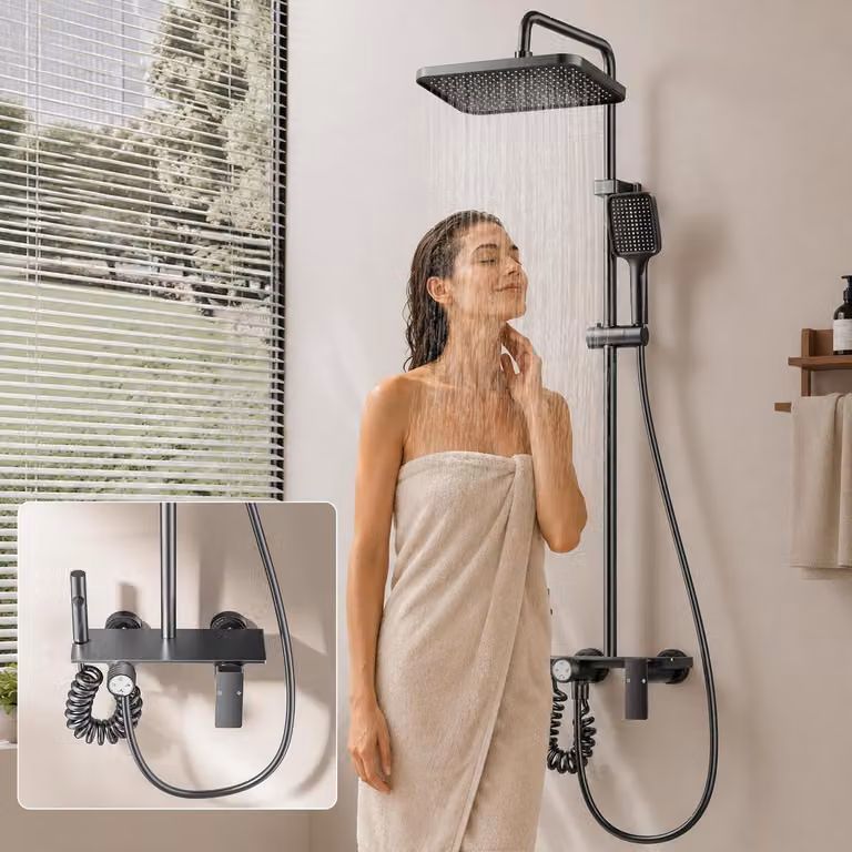 Sistema doccia senza termostato, set completo con doccia a pioggia e soffione manuale, tecnologia AIR-Injektion, materiali: alluminio e ottone, finitura: grigio opaco, altezza regolabile da 800 a 1100 mm, distanza tra i fori: 135-165 mm