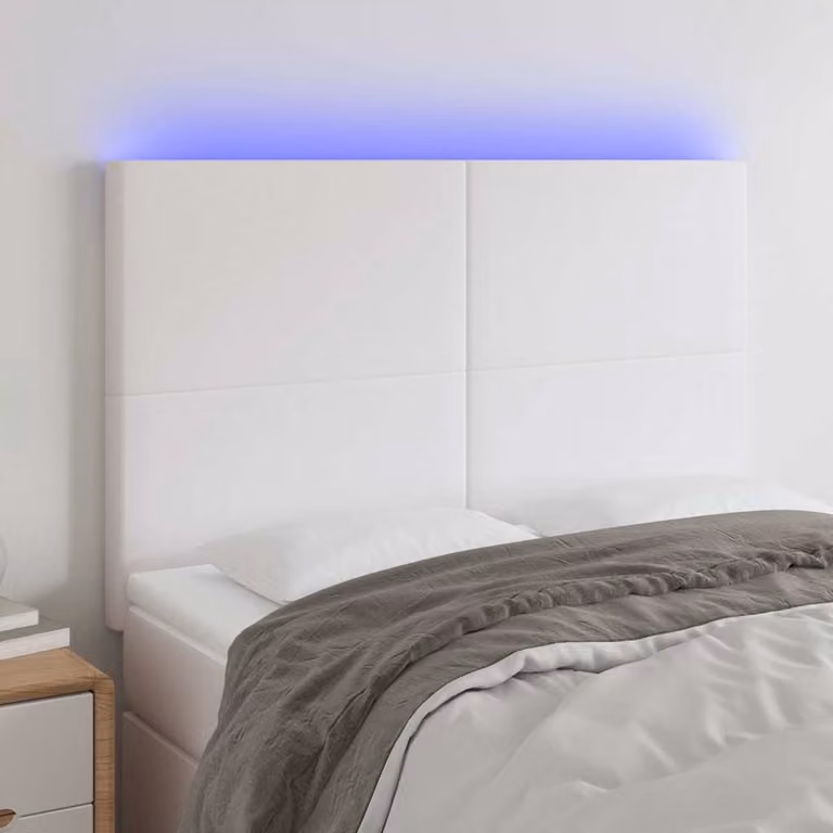 Testiera per letto vidaXL in similpelle bianca con illuminazione LED e porta di ricarica USB, L: 144 cm, P: 5 cm, H: 118/128 cm
