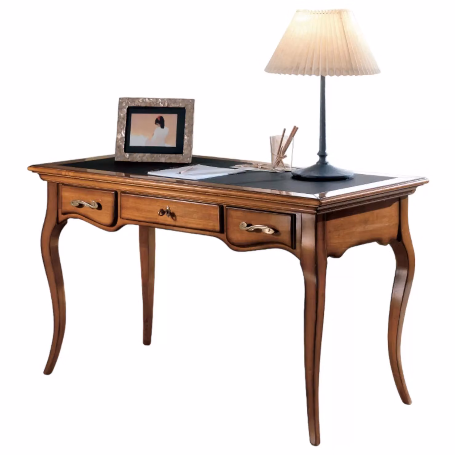 Scrivania classica Bassano in legno e pelle con 3 cassetti Mobili 2G L: 130 cm, P: 70 cm, H: 78 cm – 1