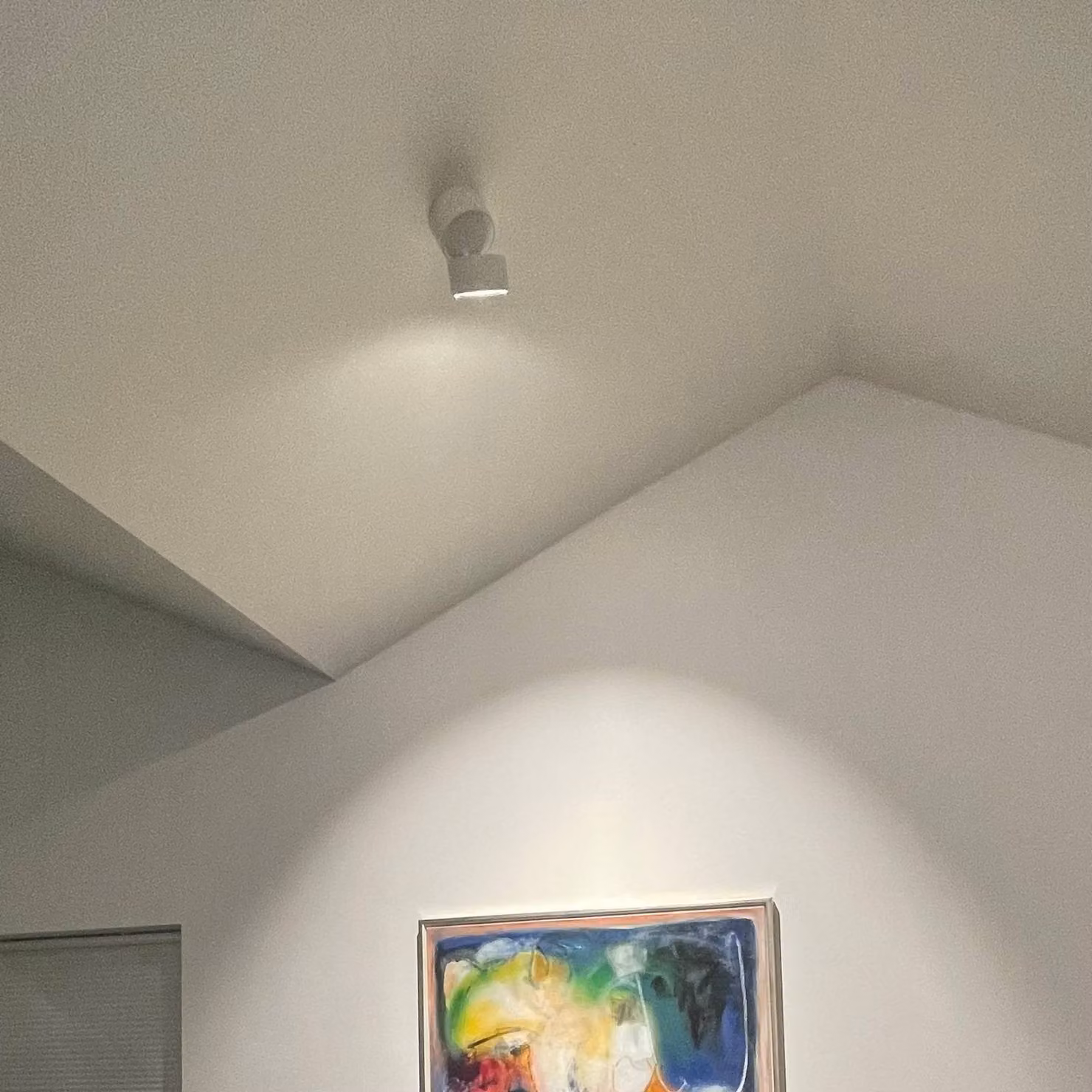 LOOM DESIGN Aim Faretto da soffitto LED a 1 luce bianco Aim, dimmerabile, Bianco / Opale, Soggiorno / Sala da pranzo, Alluminio, Moderno