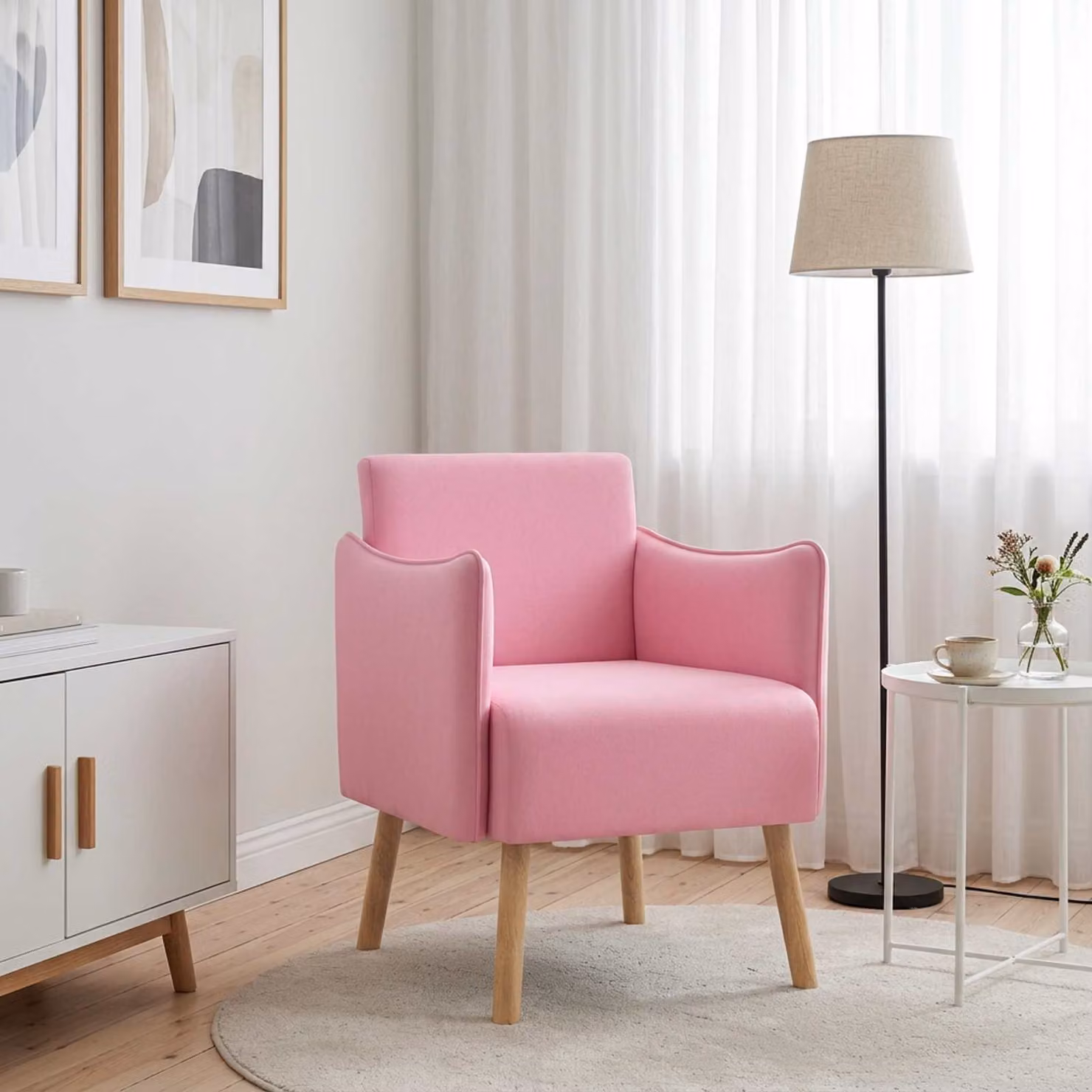 Sedia d'accento moderna vidaXL in tessuto rosa con braccioli e struttura in legno e plastica, H 76 cm x L 65 cm x P 45 cm