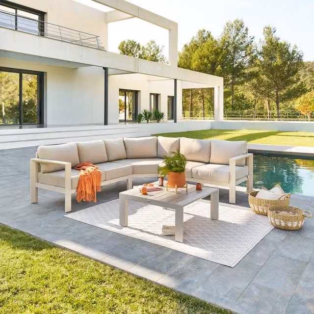 Salottino da giardino angolare moderno Hespéride beige con cuscini e tavolino in alluminio verniciato a polvere