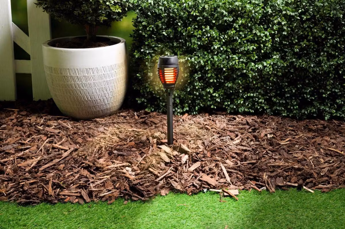 Lampada Solare A Led Con Effetto Fiamma 47,5 Cm