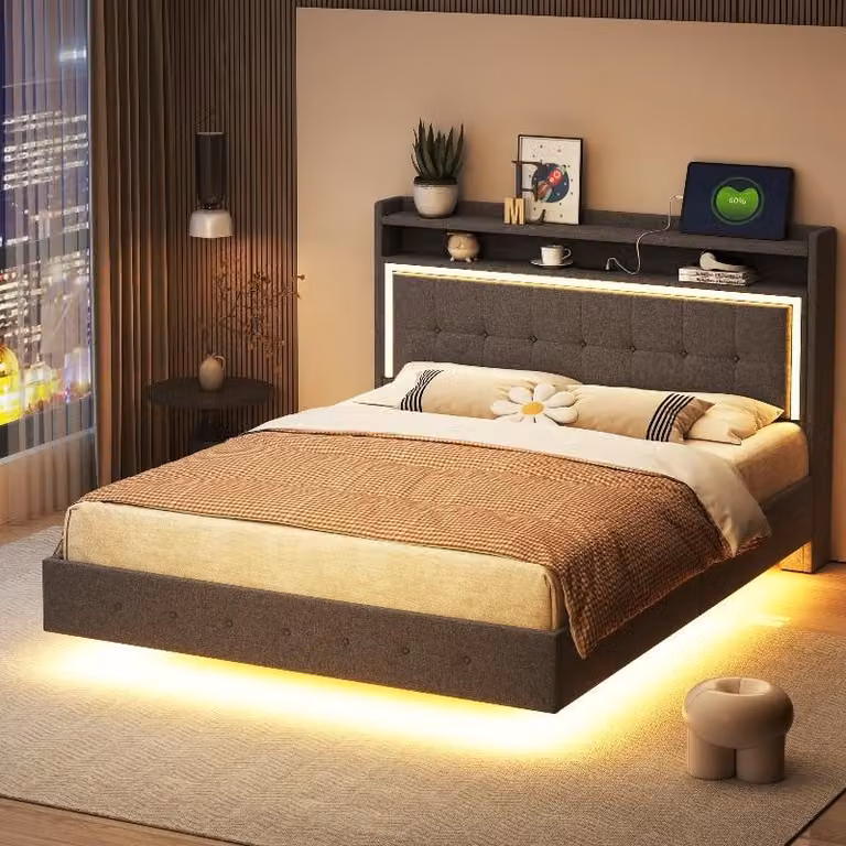 Letto imbottito 140x200 cm con presa USB e illuminazione LED, rivestito in lino grigio, con testiera contenitore e design del telaio nascosto