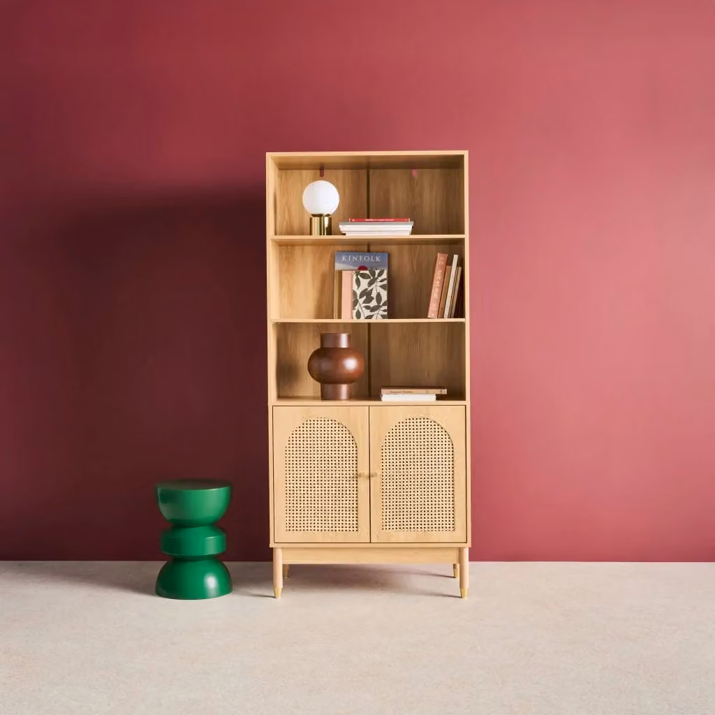 Libreria Sweeek in legno di pino e metallo con 2 ante e 4 livelli, stile boho, marrone, H: 178 cm, L: 80 cm, P: 40 cm – 2