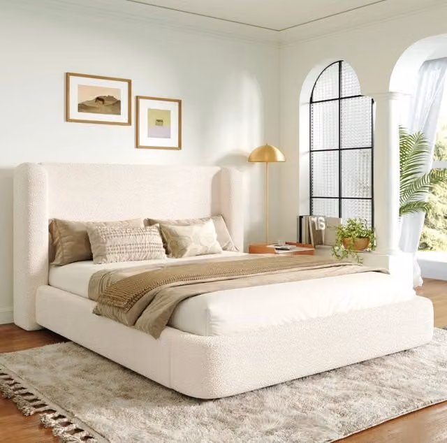Letto imbottito 180x200 cm con rete a doghe e rivestimento boucl¨¦ beige