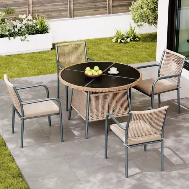 Set da giardino 5 pezzi con tavolo rotondo in vetro temperato e 4 poltrone con cuscini struttura in ferro grigio