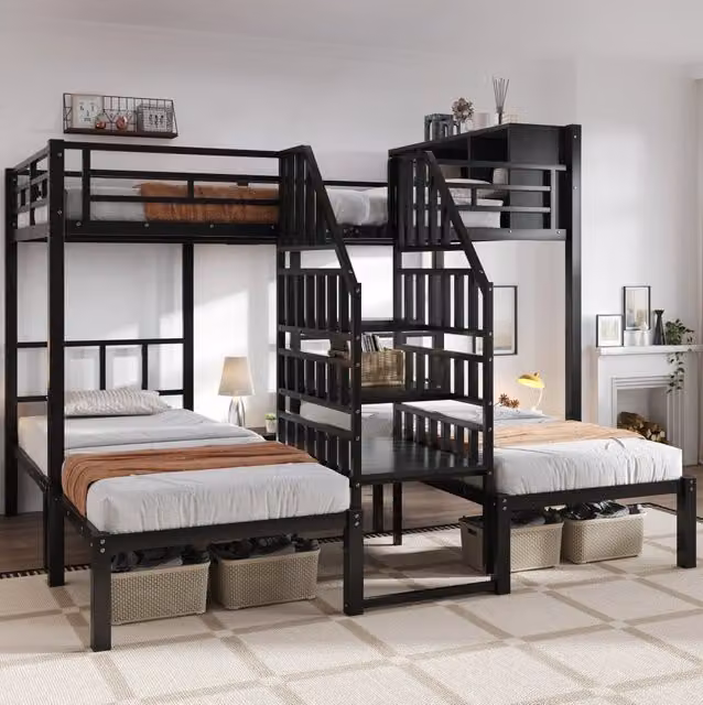 Letto a castello in ferro nero con tre posti letto e scaletta con corrimano, 90x200cm & 140x200cm