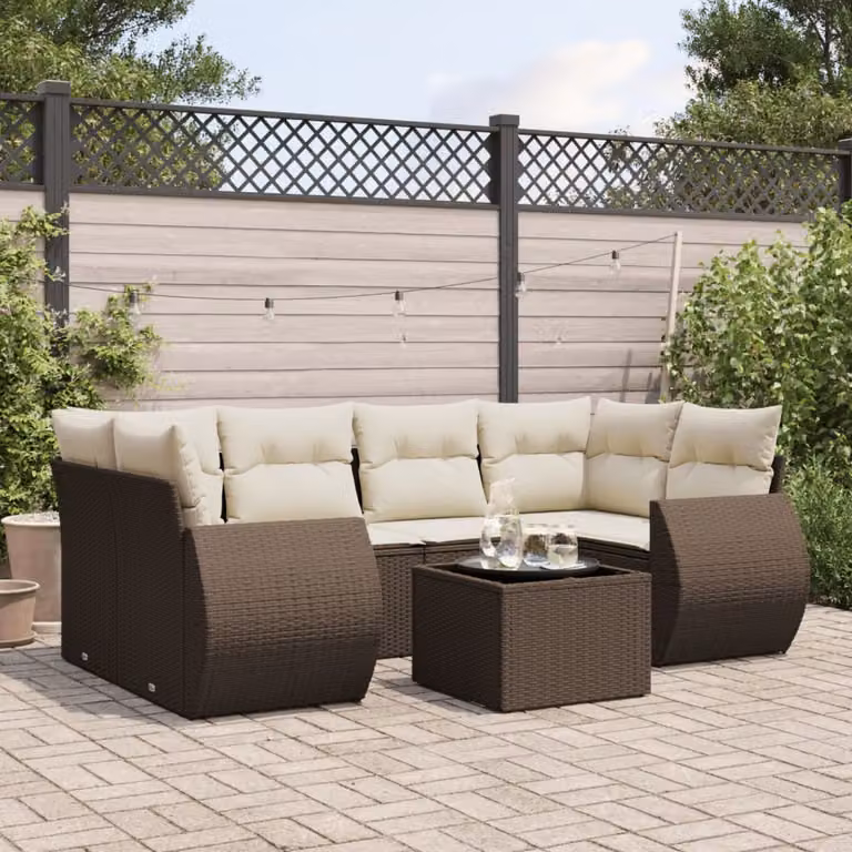Set di divani da giardino vidaXL 7 pz in polyrattan marrone con cuscini bianchi e tavolino da esterno