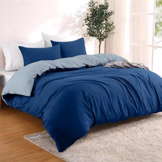 Set copriletto 240x220 cm, 2 federe 80x80 cm, 100% microfibra, 3 pezzi, privo di sostanze chimiche, blu scuro/grigio.