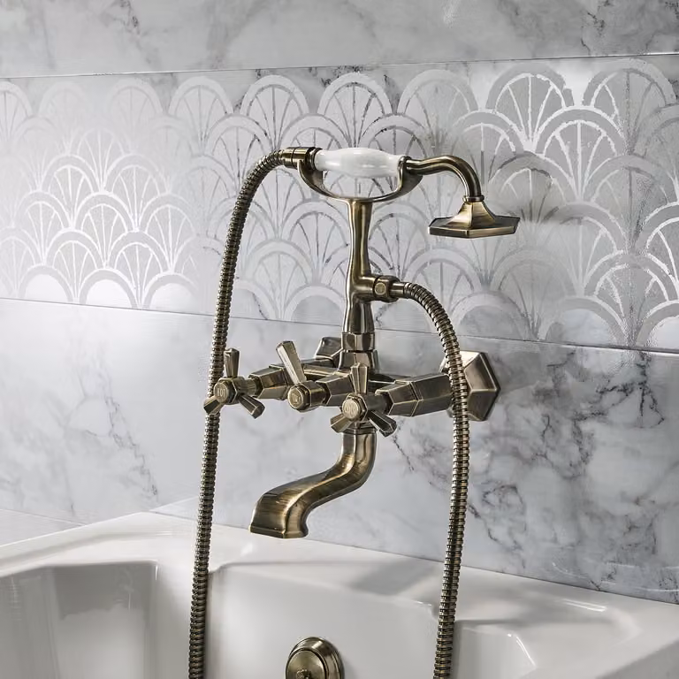Miscelatore Vasca da Bagno Murale - Ottone Spazzolato - Earlham