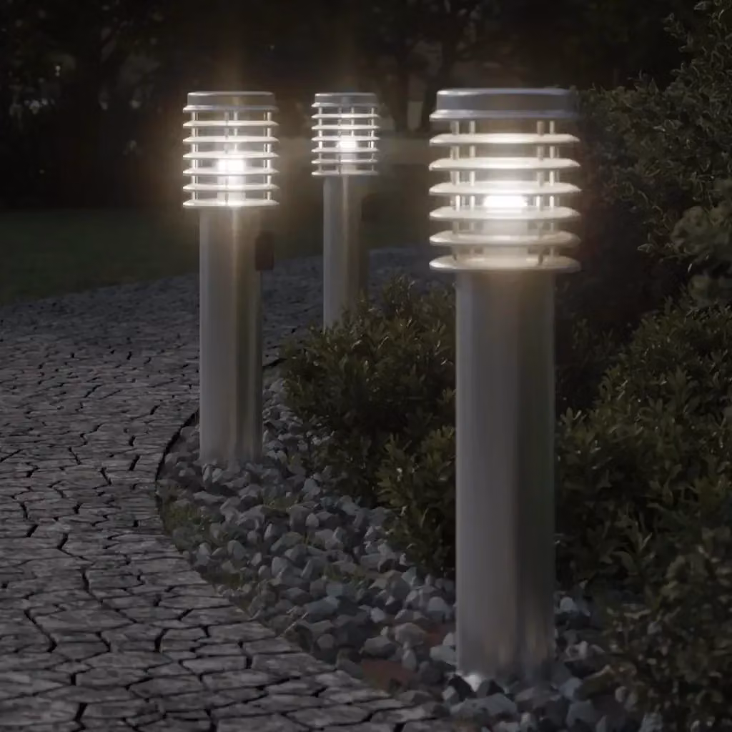 Set di 3 lampade da terra per esterni in acciaio e plastica color argento, modello CFW6917455, con protezione IP44 e attacco E27, Altezza: 60 cm – 2