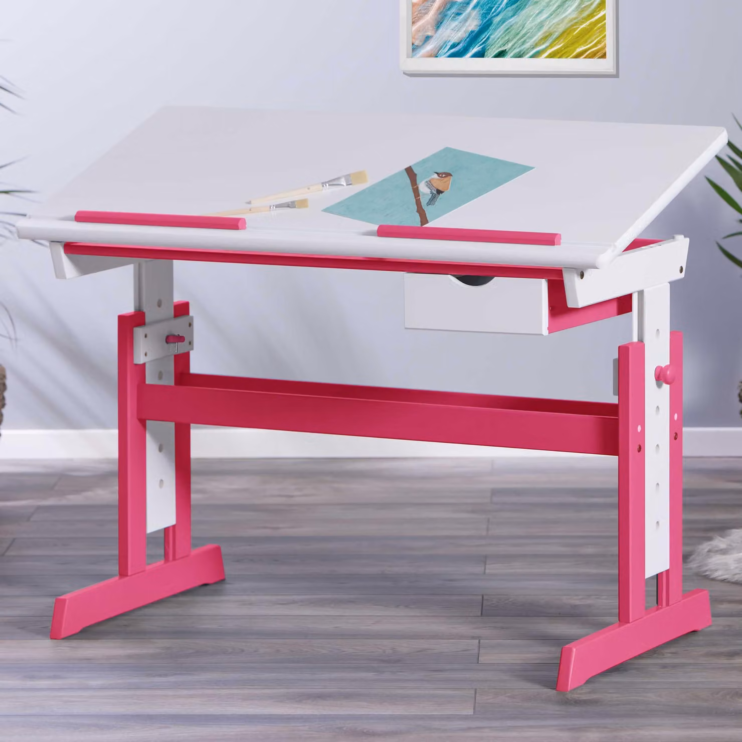 Scrivania regolabile in altezza, in legno di pino verniciato di bianco, colore rosa, dimensioni 109x55x96 cm