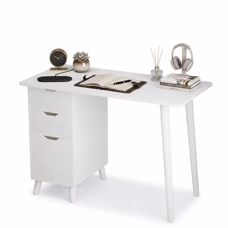 Scrivania da computer bianca con cassetti, ufficio in stile scandinavo, scrivania in stile loft per la scuola