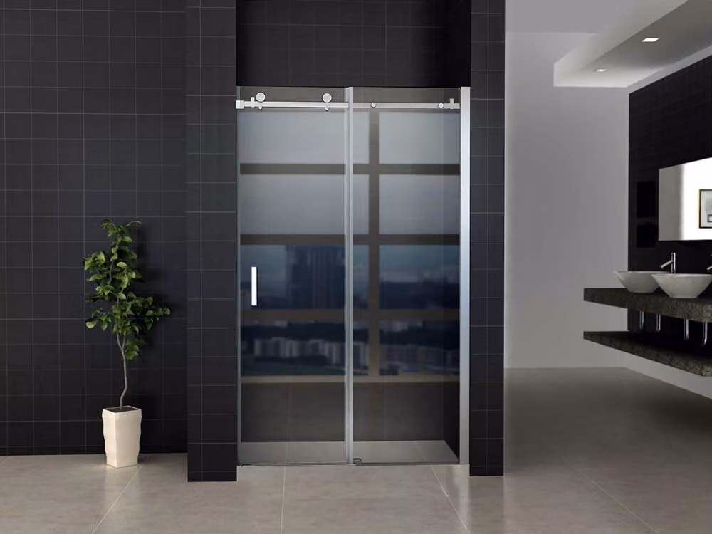 Porta scorrevole in vetro trasparente, modello Aloni, dimensioni 120x200 cm, finitura cromata