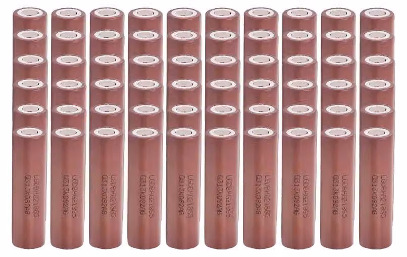 Batterie, capacità 3000 mAh, corrente di scarica 30 A, modello HG2-3000mAh, confezione da 60 pezzi