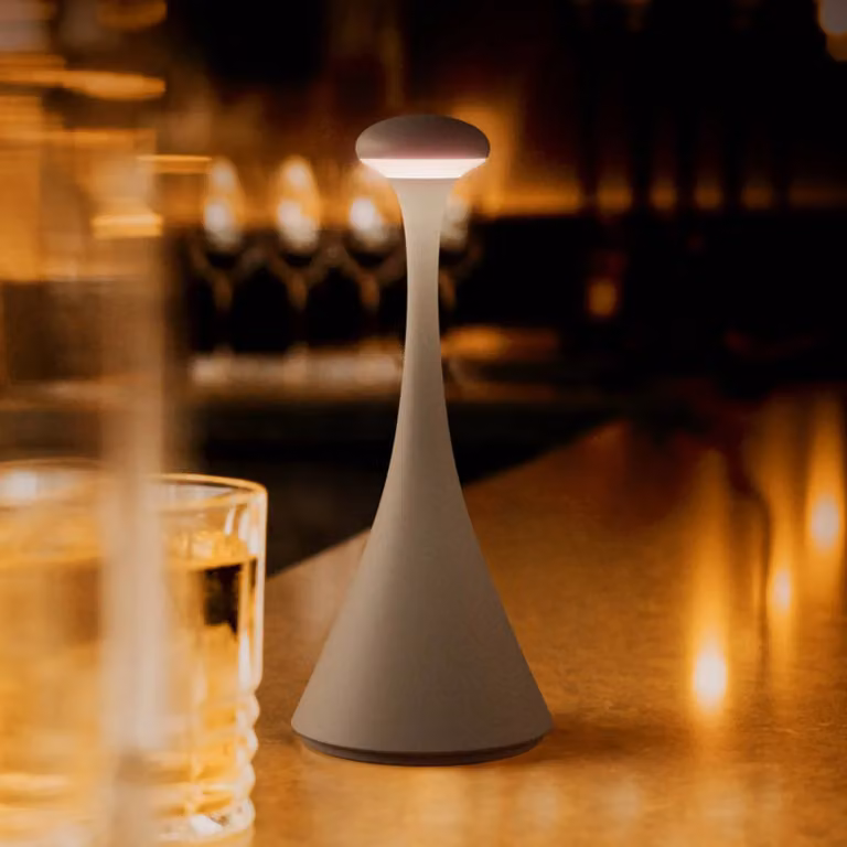 Sigor Lampada da tavolo ricaricabile a LED Nudrop mini, grigio grafite, IP54, dimmerabile, Alluminio / Grigio / Zincato, Soggiorno / Sala da pranzo, Alluminio