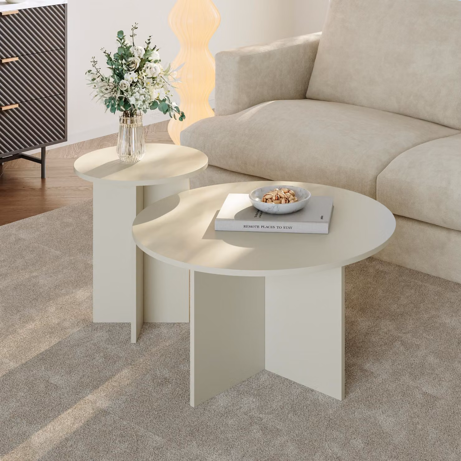 Set di 2 tavolini 'Verummetka' rotondi color sabbia