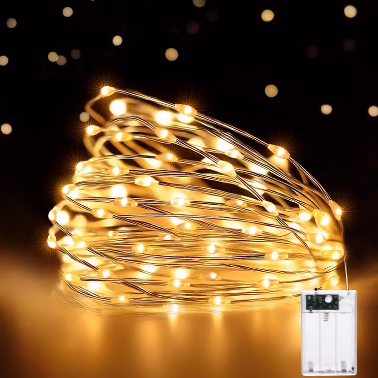 Catena luminosa da 5 metri con 50 LED a luce calda, alimentata a batteria, filo di rame, grado di protezione IP44