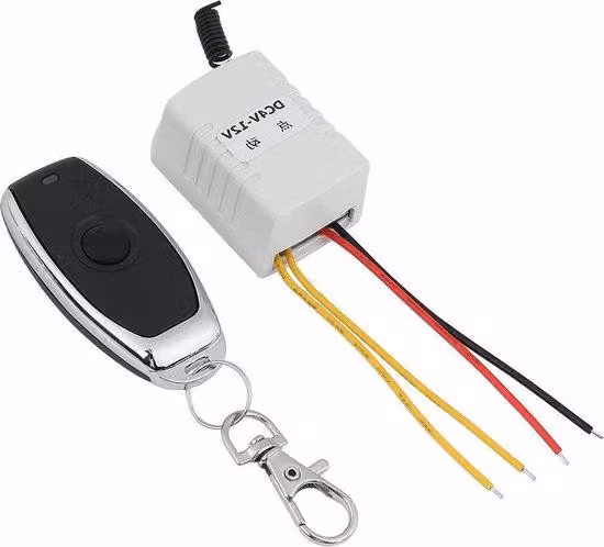Interruttori per telecomandi - 4 V, 5 V, 6 V, 7,4 V, 9 V, 12 V - Mini relè radio - Ricevitore e trasmettitore con interruttore a chiave.