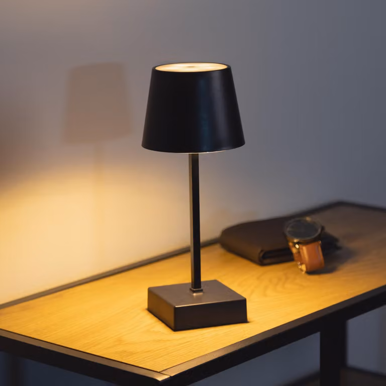 Lampada da tavolo a LED nera con interruttore a sfioramento batteria ricaricabile USB bianco caldo 3 modalità di luce