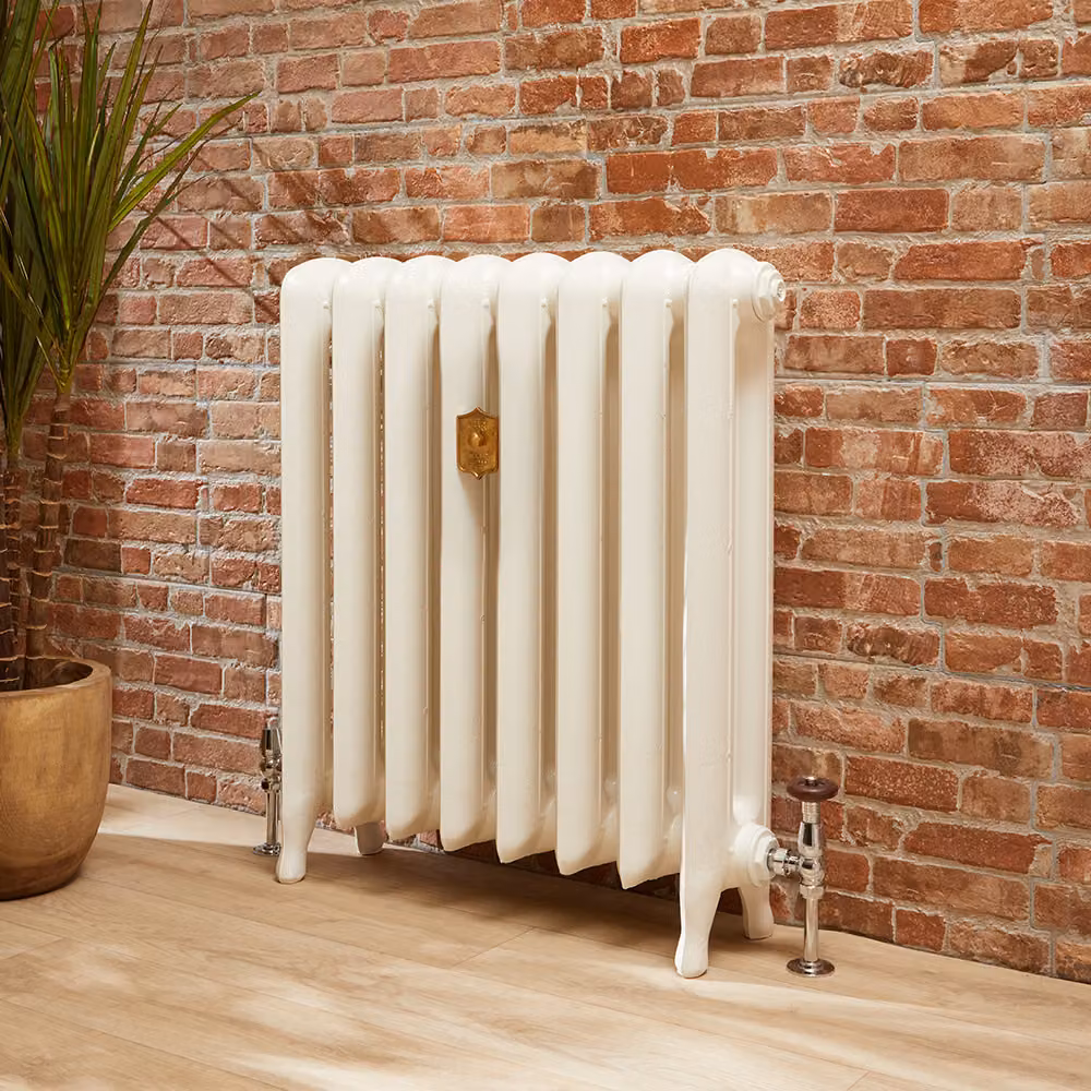 Radiatore in Ghisa Alto 560mm a Colonne Ovali - Bianco Antico - 560mm x 272mm