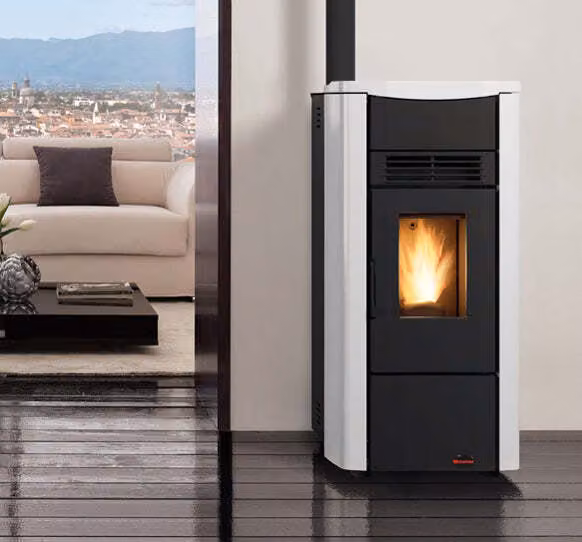 Pelletofen Extraflame Giusy Evo 2.0, potenza 3,0-7,0 kW | Pergament