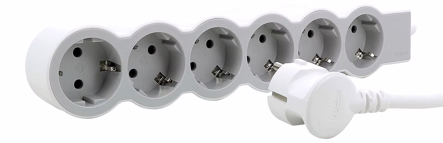 Presa piatta Legrand 6x presa, cavo da 3 metri bianco-grigio 694565