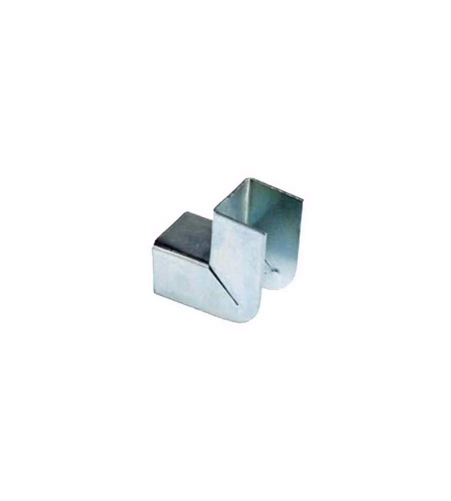 Copriangolo Zincato 10                      615 Fc