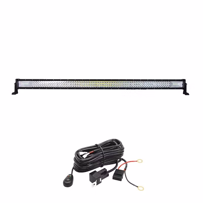 Striscia luminosa a LED per fuoristrada, luminosità di lunga durata a 6000K, design a tre file, filo da 52 pollici da 675 watt