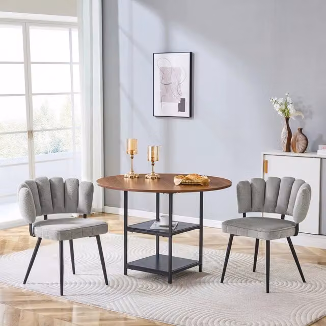 Set tavolo e sedie da pranzo con tavolo rotondo, 2 sedie e doppio ripiano in MDF, metallo e tessuto grigio, noce e nero