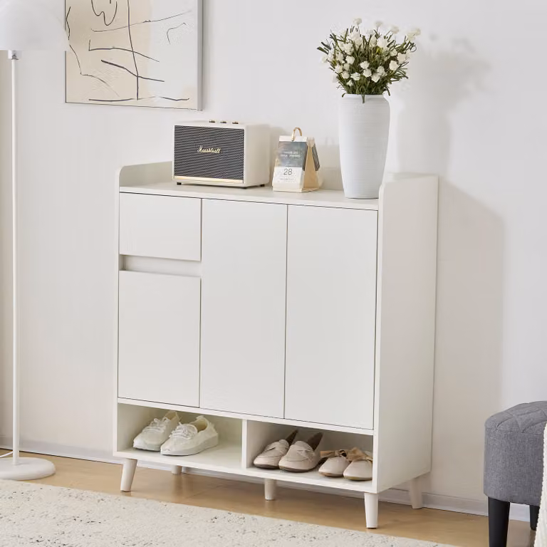 Mobiletto porta scarpe Stilvora, contenitore laterale, armadietto per scarpe con ripiani regolabili, contenitore per scarpe con gambe in legno massello, organizer per la casa minimalista, bianco