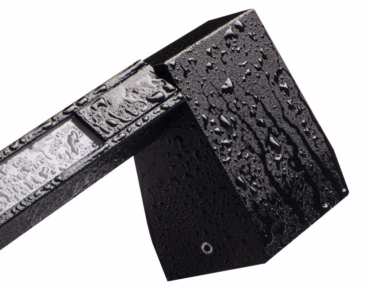Applique da esterno a LED YALTE nera 8W, bianco neutro 700 lm, alluminio, dimensioni: 60x4,5x8 cm, IP54, Kanlux