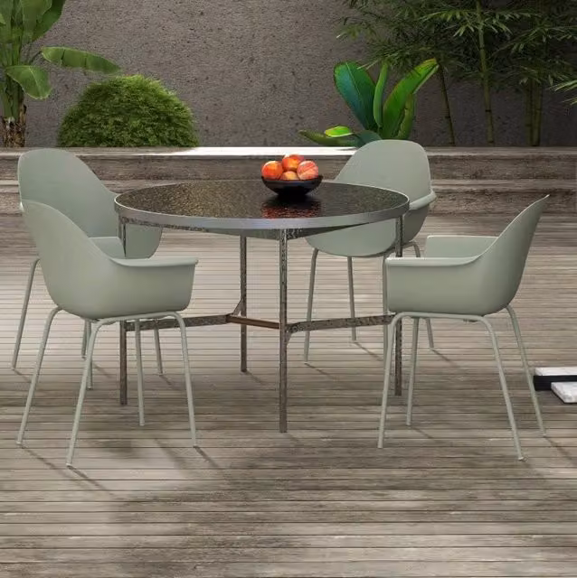 Set da 4 sedie da giardino verdi con schienale e braccioli, struttura in plastica e metallo, portata fino a 120 kg