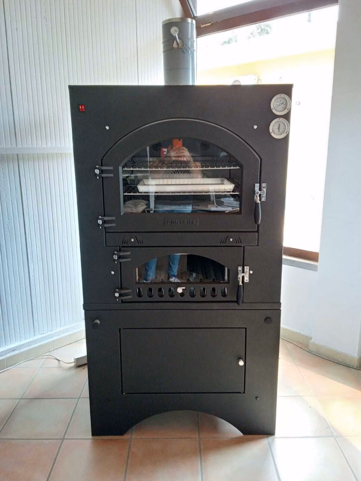 Forno a legna Fontana Mod. INC 80 X 65 QV da incasso