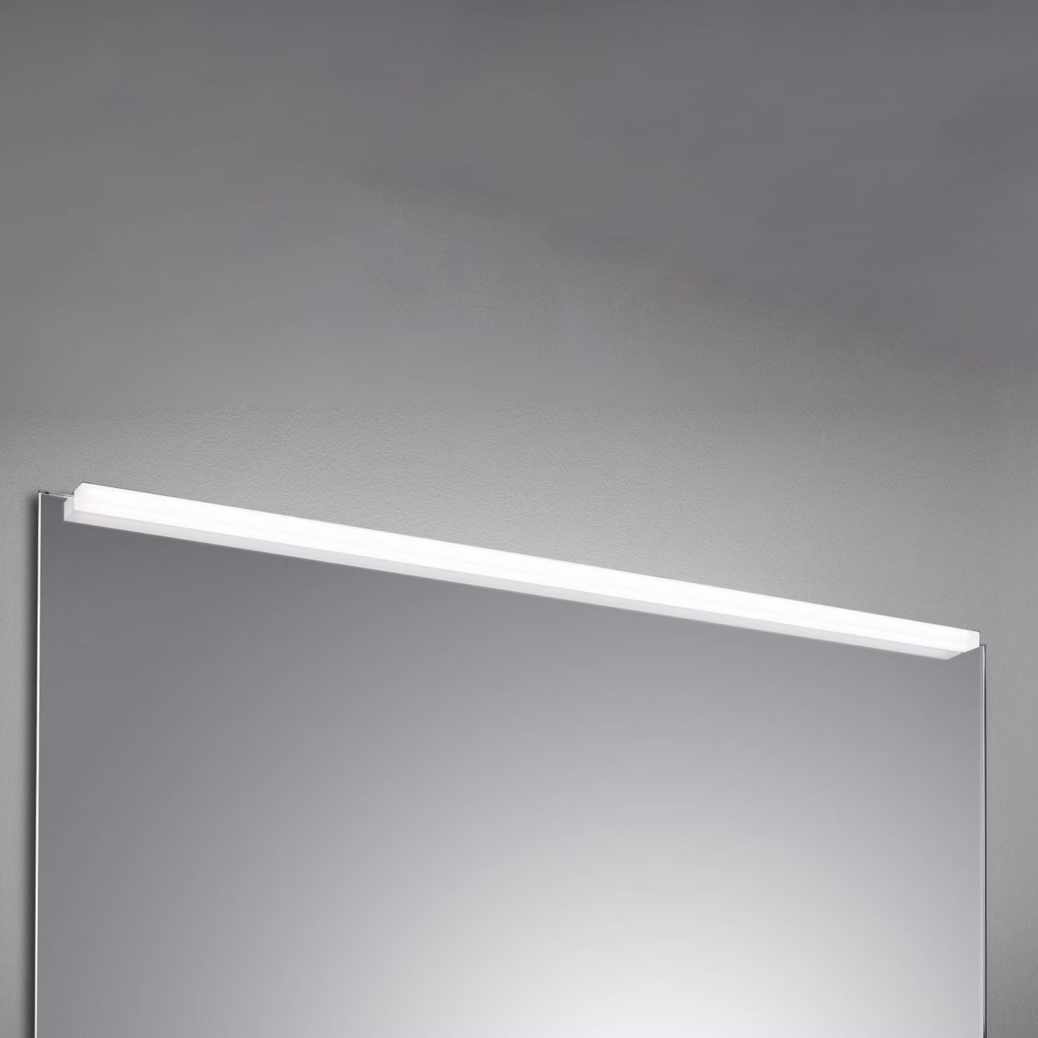 Helestra Luce per specchio a LED di Onta, 120 cm Onta, Bianco / Opale, Bagno, Plastica, Moderno