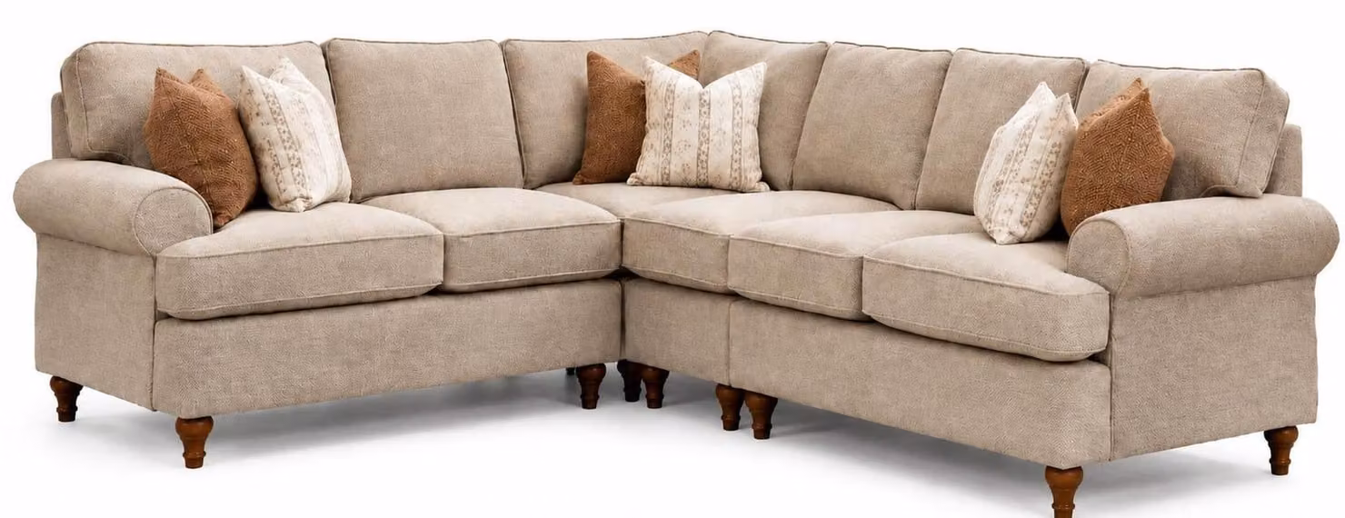 Divano angolare beige, forma a L, grande, per soggiorno, moderno ed elegante, imbottito