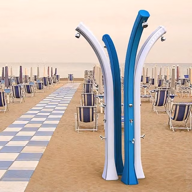 Doccia solare da piscina Happy Beach in polietilene con temporizzatore e lavapiedi, capacità 28 litri, colore fuxia