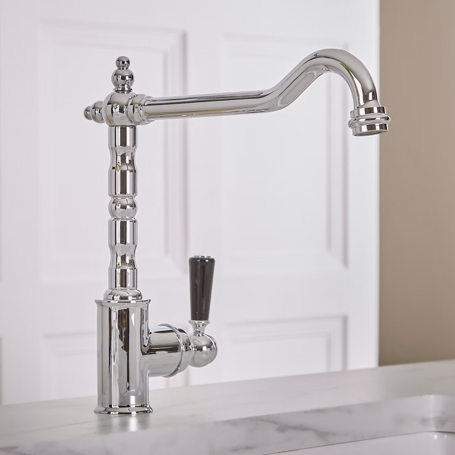 Hudson Reed Elizabeth - Miscelatore da Cucina Monoforo Tradizionale Monoleva - Cromato e Nero