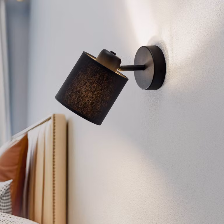 Applique Suerte, nero / oro, 1 luce, tessuto, acciaio Suerte Argon, dimmerabile, Nero, Soggiorno / Sala da pranzo, Metallo, Moderno, Faretto