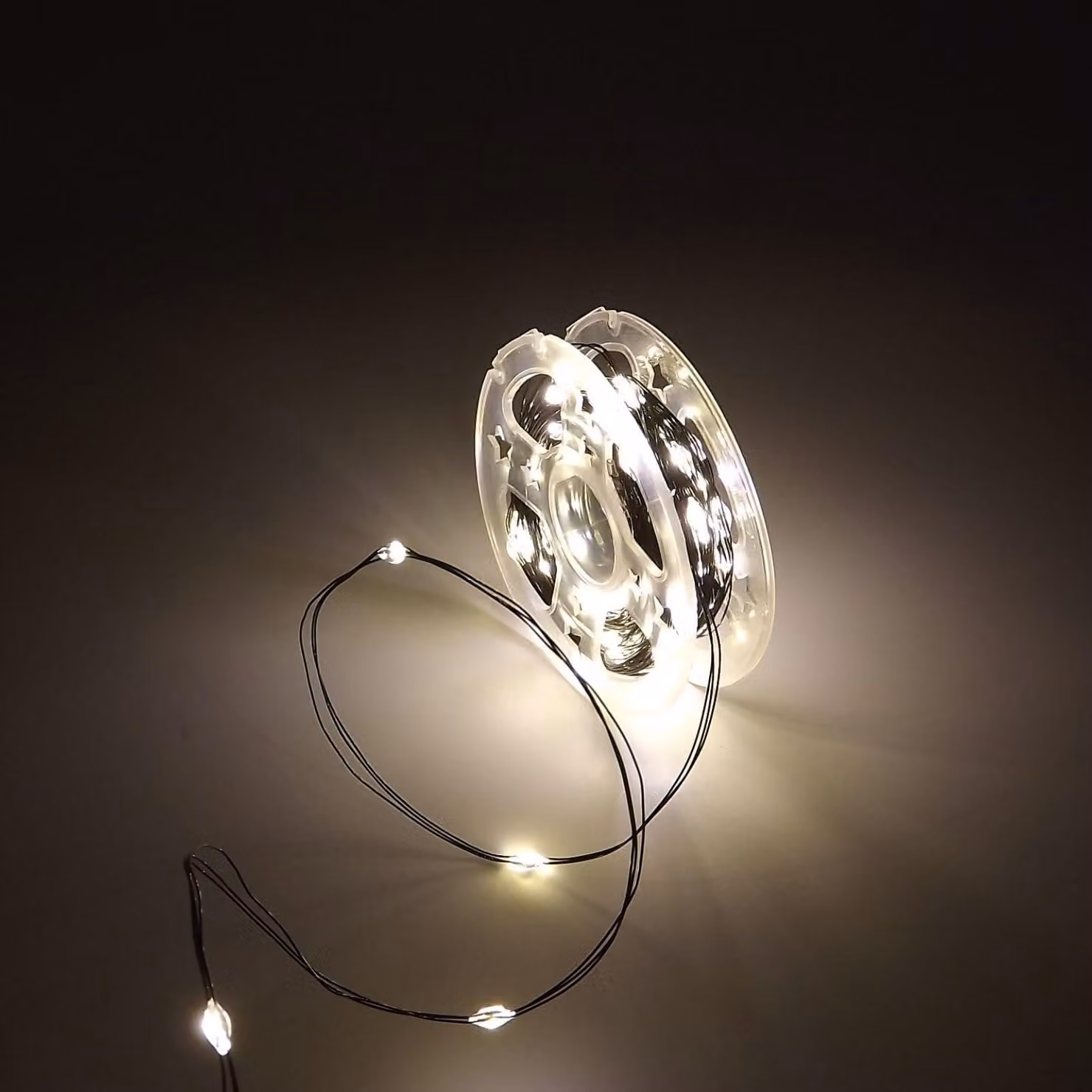 Catena luminosa a micro-LED, 20 metri, luce bianca calda, grado di protezione IP44, con timer e 8 modalità di illuminazione